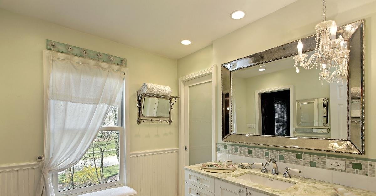 luxury bathroom with chandelier light